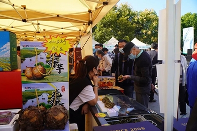 江苏名优农产品进上海展销会成功举办，助推区域合作与物资供销